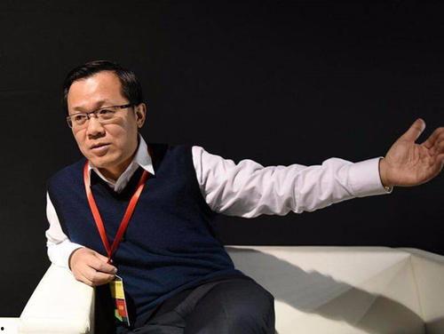 狗仔队卓伟最新爆料,娱乐圈惊天大瓜,明星隐私再遭曝光!